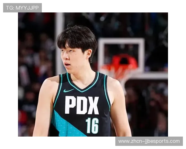 杨瀚森NBA生涯首获运动战得分,开拓者主帅更迭后迎来新阶段 杨瀚森NBA生涯首获运动战得分,开拓者主帅更迭后迎来新阶段